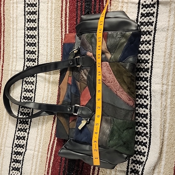 🔴 🔚🔜 VTG La Corina Leather Patchwork Purse. - Picture 16 of 16